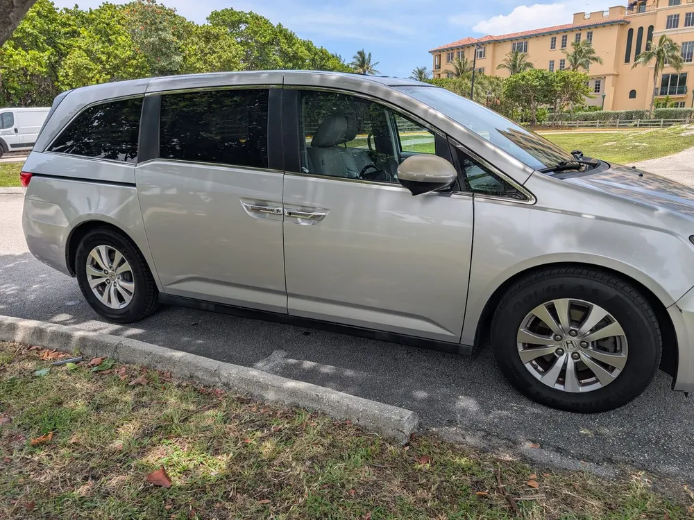 2016 Honda Odyssey EX-L 2