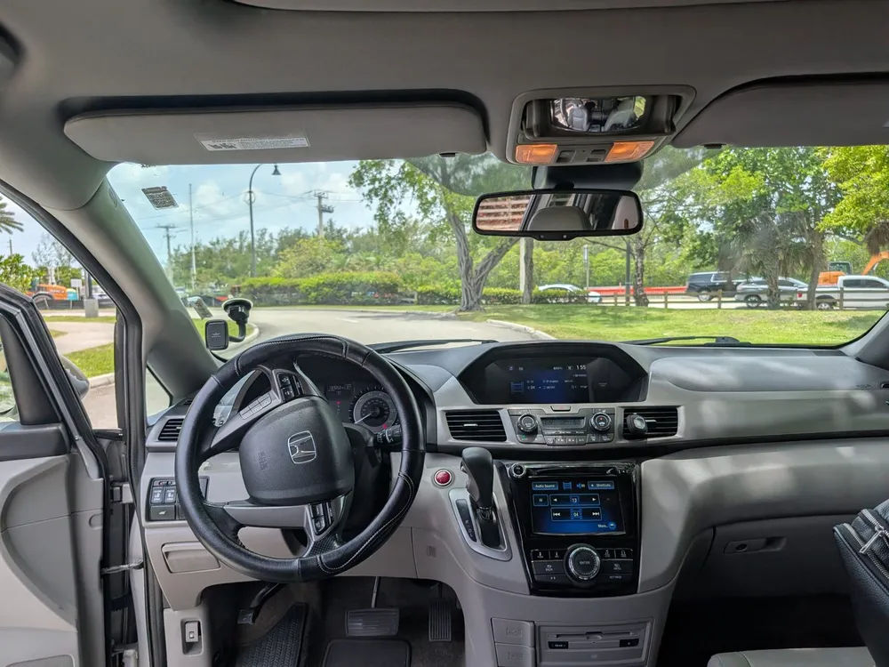 2016 Honda Odyssey EX-L 6