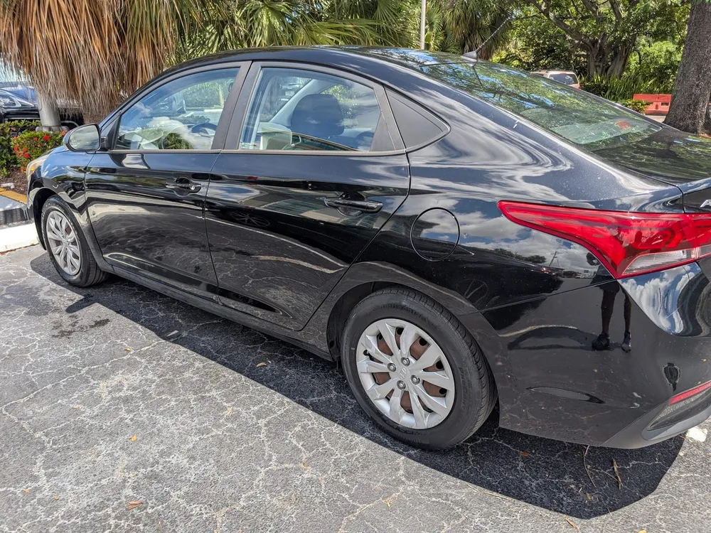 2019 Hyundai Accent SE 2