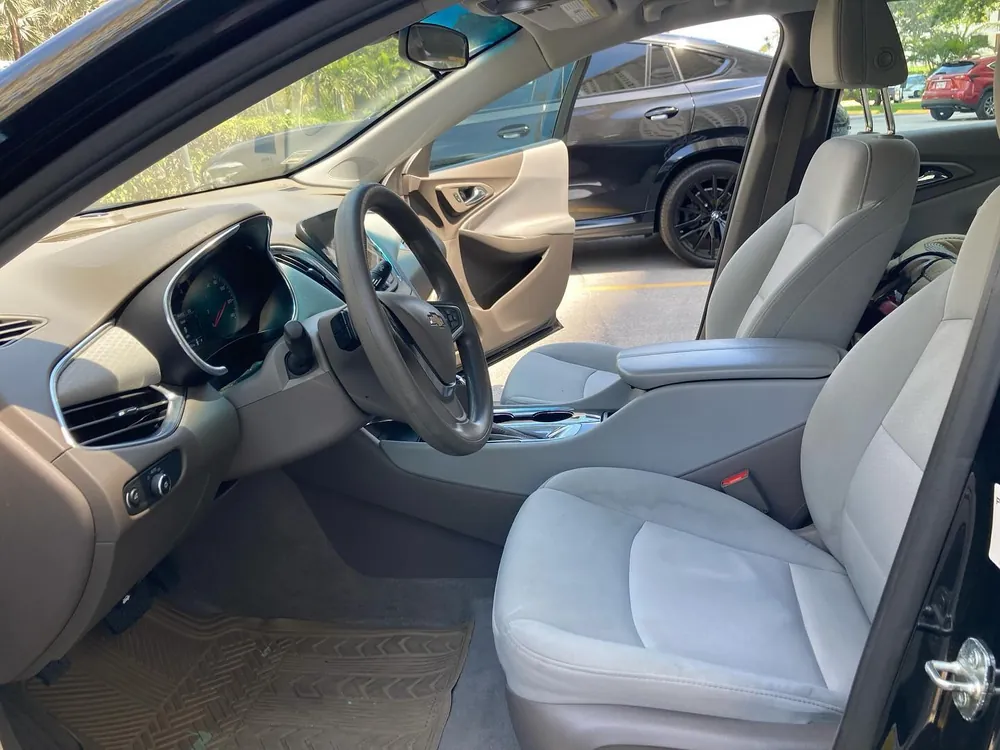 2020 Chevrolet Malibu LT 9