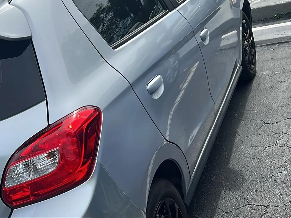 2020 Mitsubishi Mirage ES 4