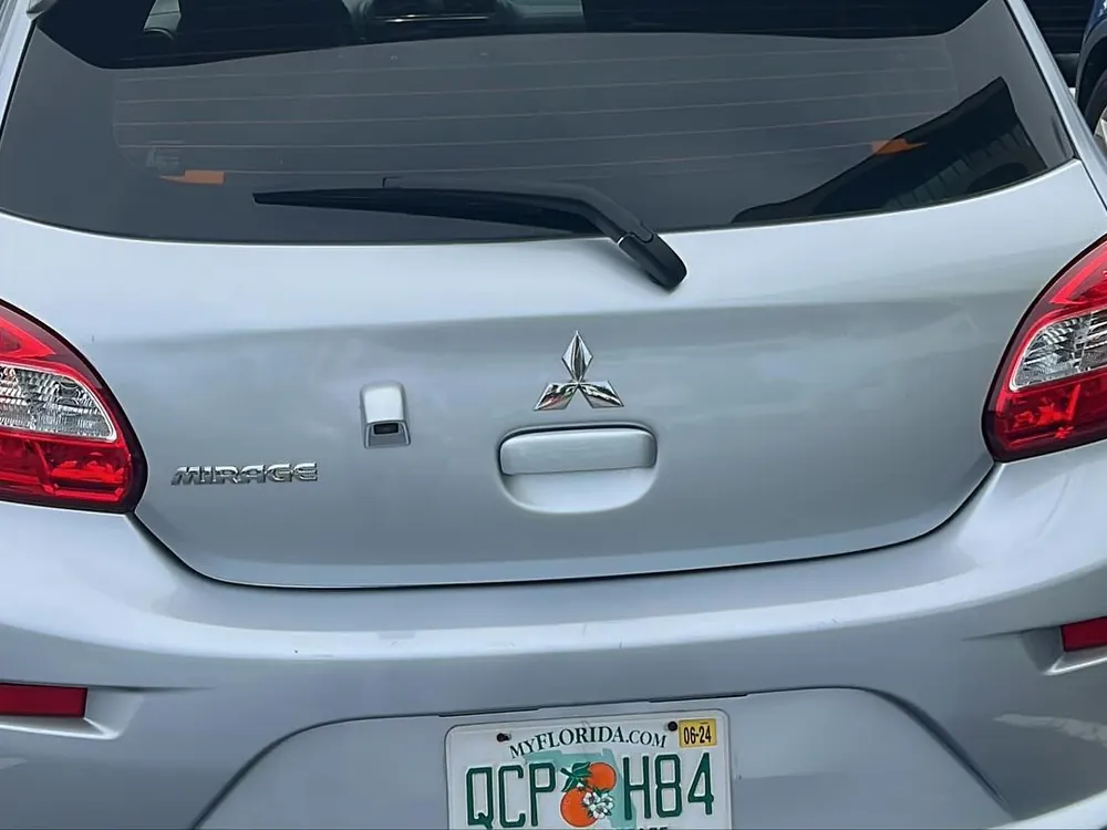 2020 Mitsubishi Mirage ES 5