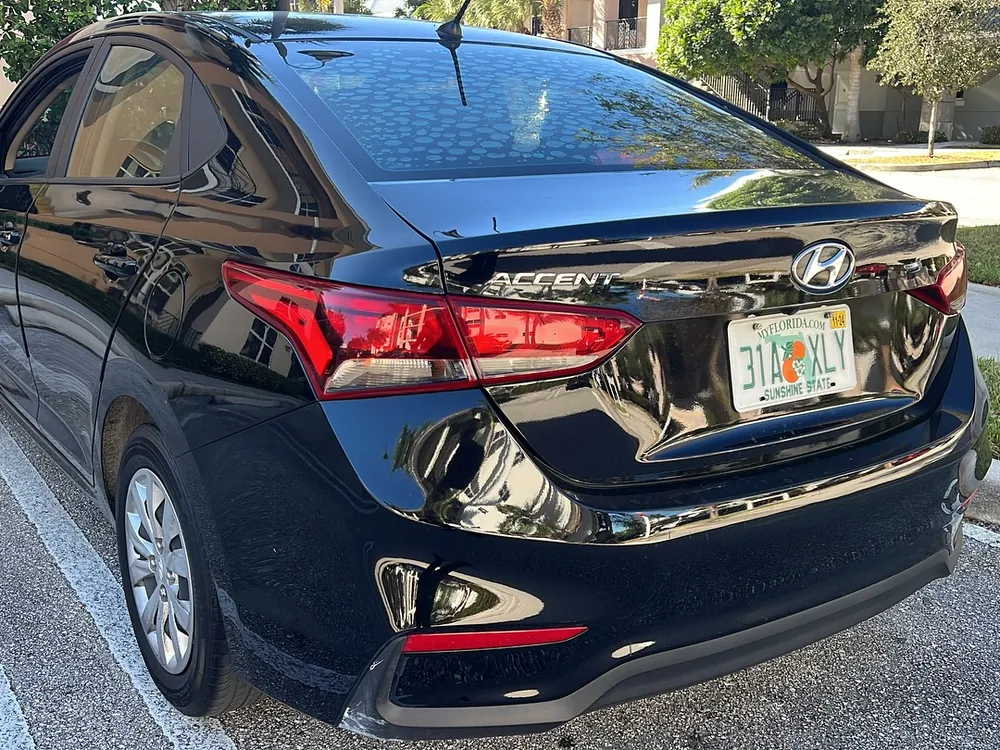 2021 Hyundai Accent SE 3