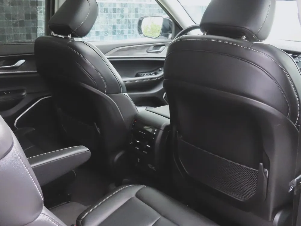 2022 Jeep Grand Cherokee Limited L 9